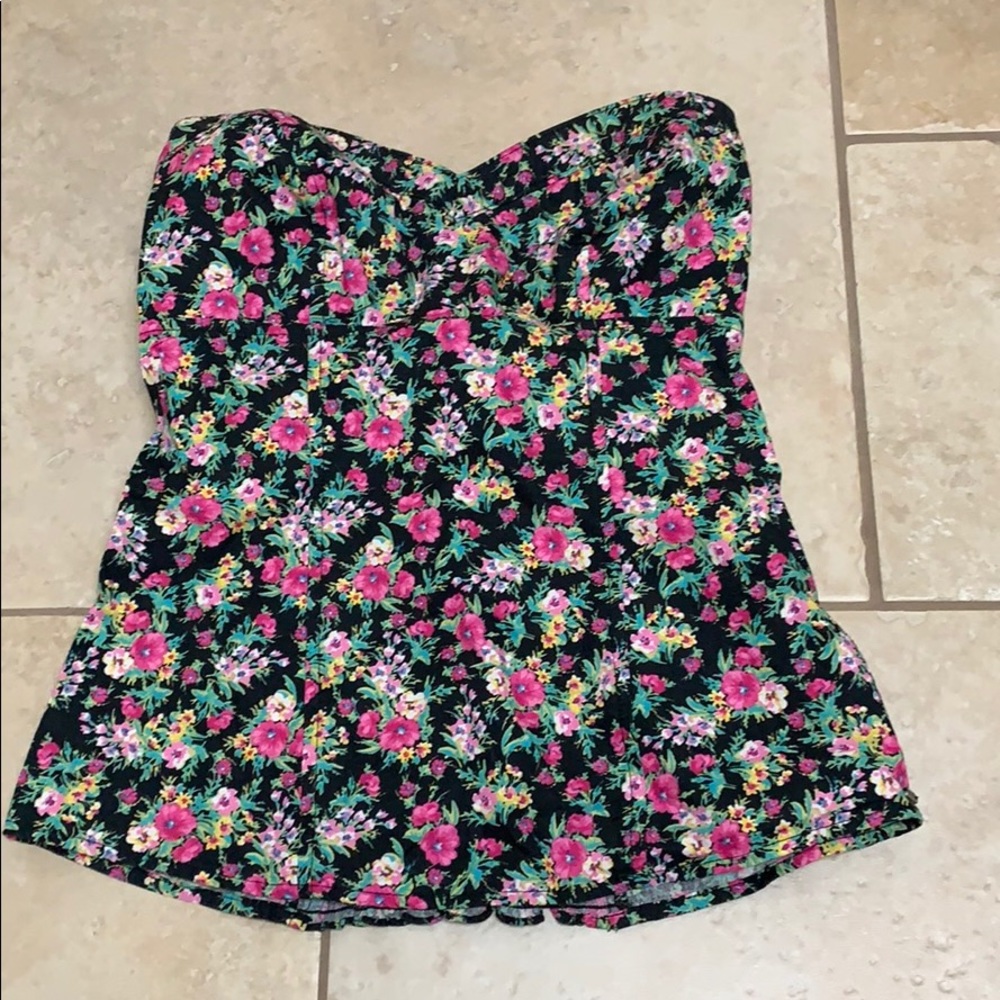 Strapless floral shirt